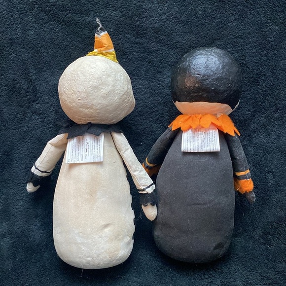 Halloween Skeleton and Vampire Decor - Picture 4 of 16